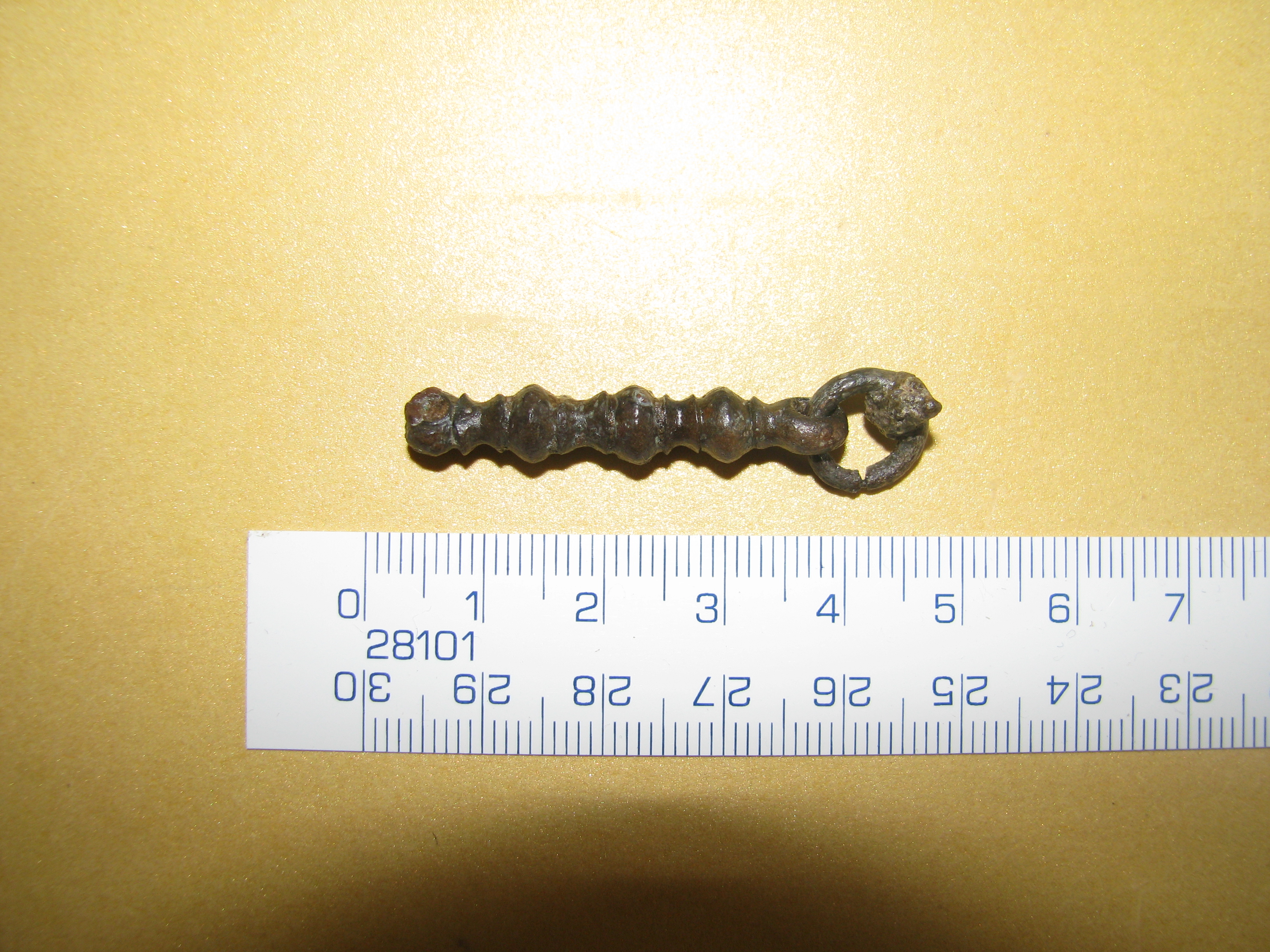 pravdepodobne z astragálového opasku, neskorá doba laténska